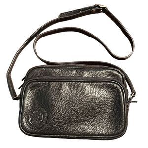 Hunting World Black Leather Crossbody Bag